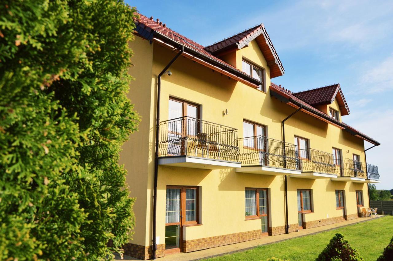Pokoje Goscinne Orka Jaroslawiec Exterior photo